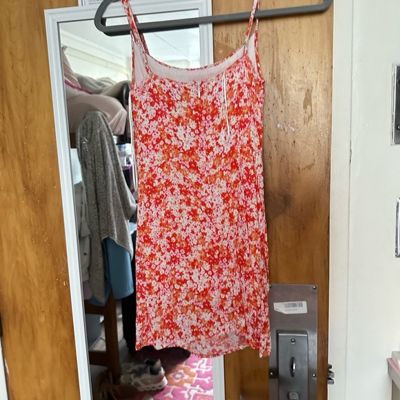 Isabel’s Cabinet Sundress! - Picture 2 of 2